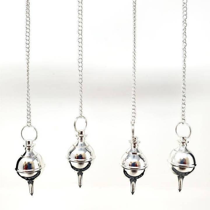 Silver Finish Pendulum 1.5"L With Chain(4Pack) for wholesale by GREENROOTS USA LLC