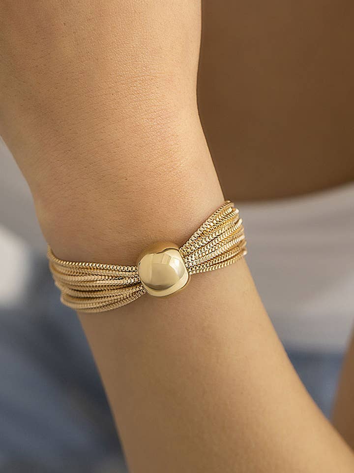 Bracelet multi-chaînes avec grosse perle pour la vente par Lyonlee