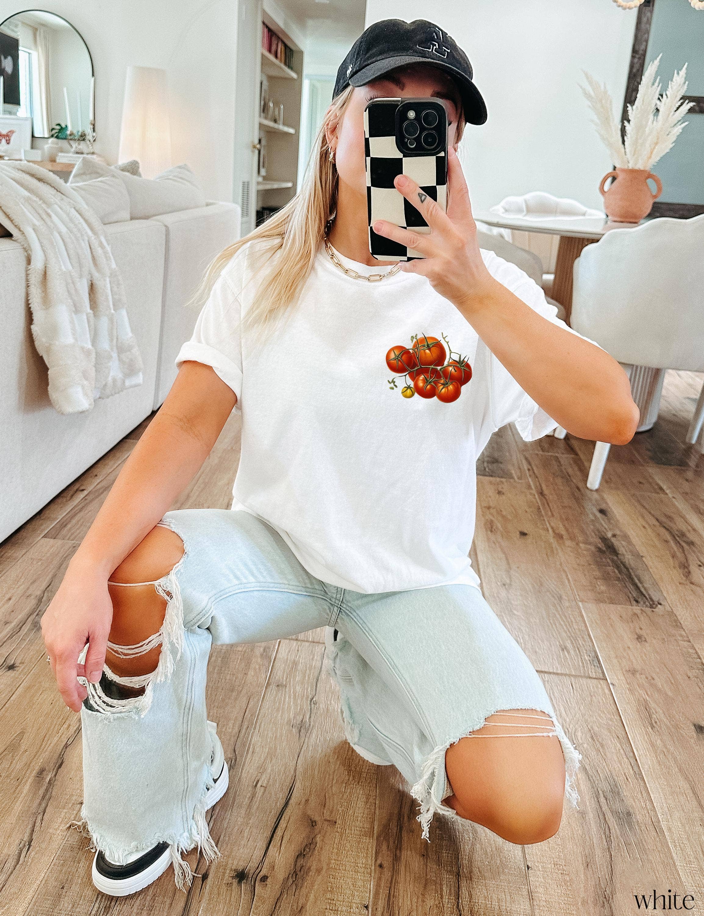 NVC Ecommerce LLC – Großhandel T-Shirt (Grafikdruck) – Damen – Vintage-Tomaten-Shirt, Bauernmarkt-Cottagecore-Sweatshirt1