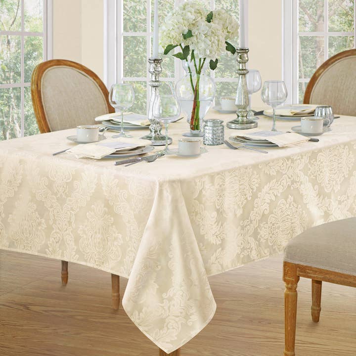 Threadmade Home - Wholesale Tablecloth - Barcelona Jacquard Damask Tablecloth1