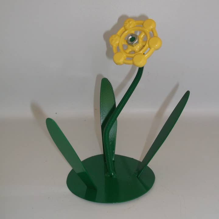 Creations Welded - Wholesale Sculpture - Yellow Metal Flowers, Sculptured Floral Decor, Faucet Flower3