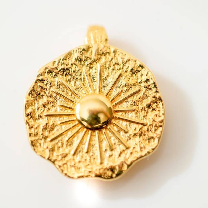 Sunshine Charm for wholesale by Elia Fulmen