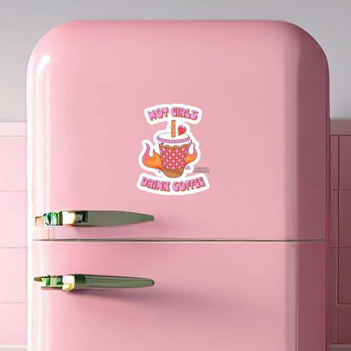 Hete Meisjes Drinken Koffie Magneet voor wholesale door amarieacreates