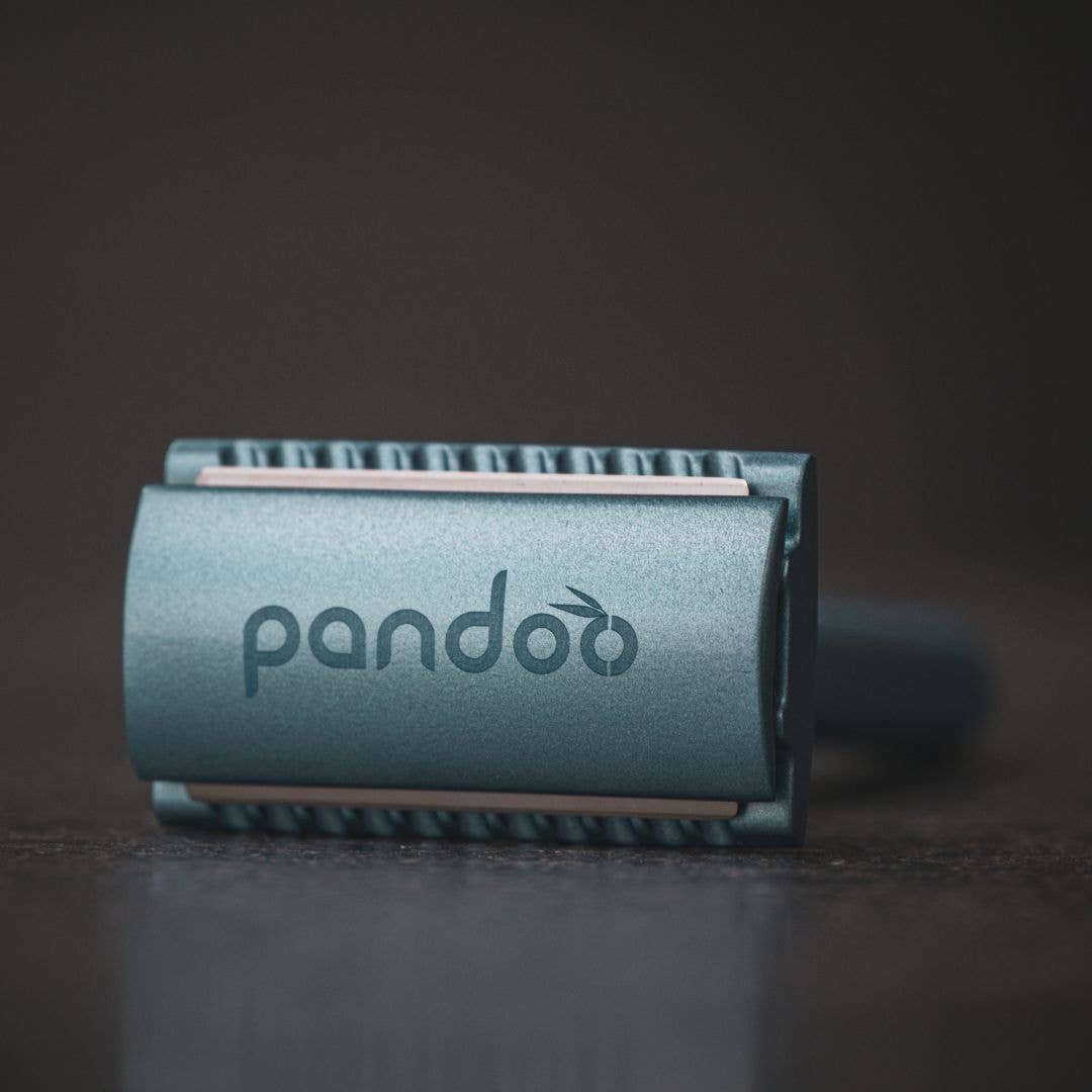 Pandoo – wholesale Razor – Metal safety razor | incl. 10 blades and holder18