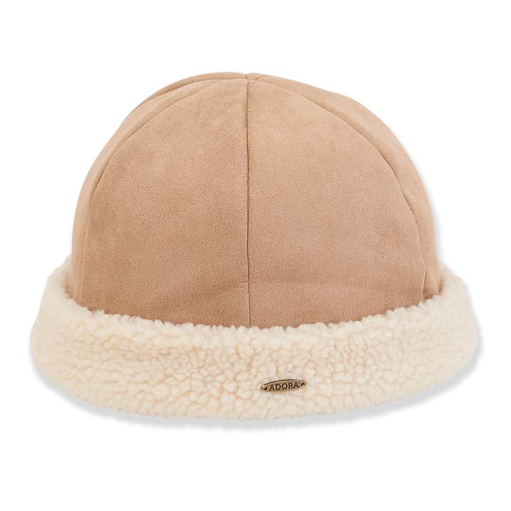 Turban en polysuède, beige pour la vente par Headwear & Handbag Collections by Sun 'N' Sand