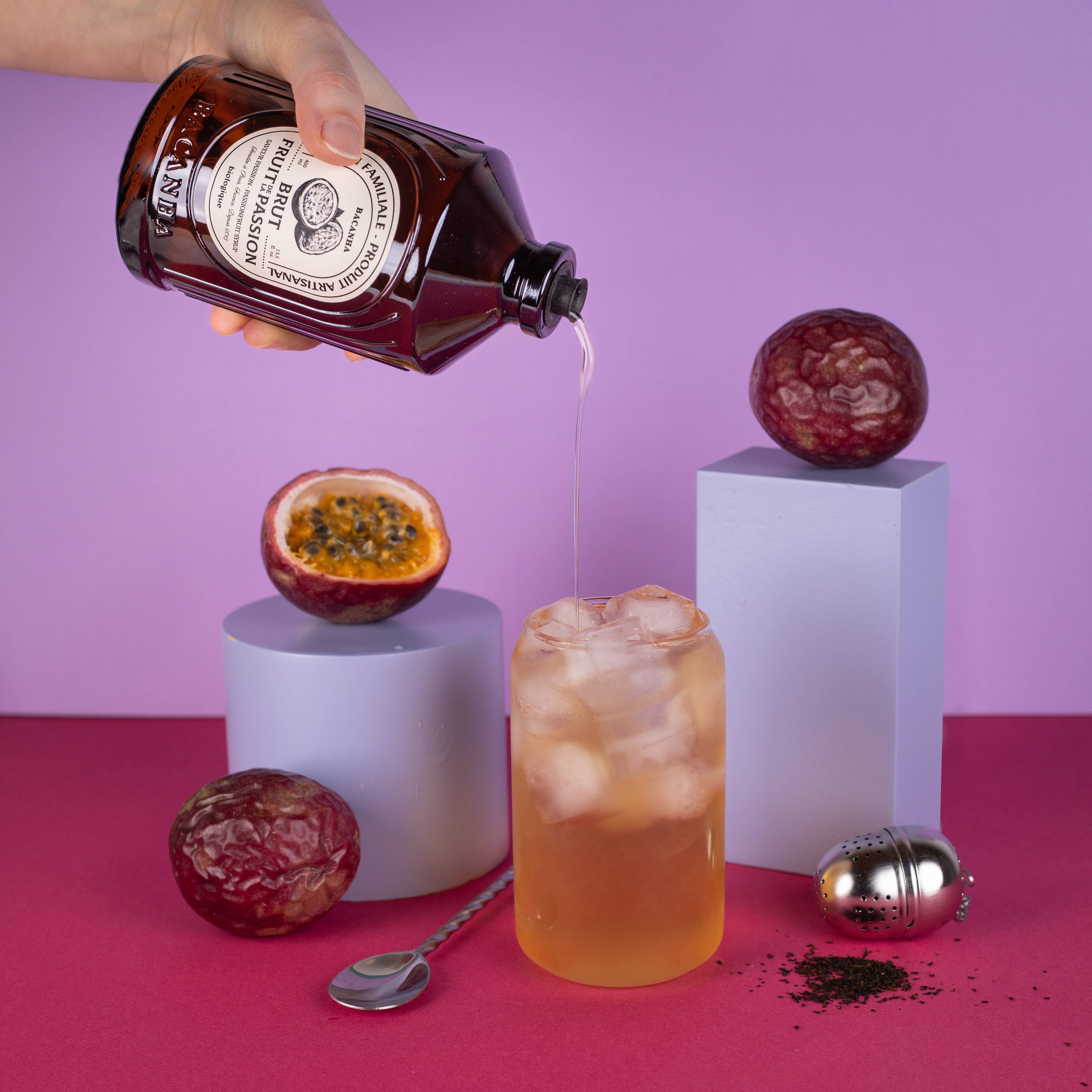 Bacanha - Wholesale Cocktail Mix/Syrup - Raw Passion Fruit Syrup - Organic - 400ml - 13,5 fl. oz.2