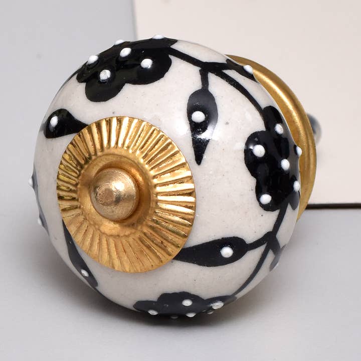 1 pièce élégante de bouton de placard en céramique noire pour la vente par Daana Paani LLC