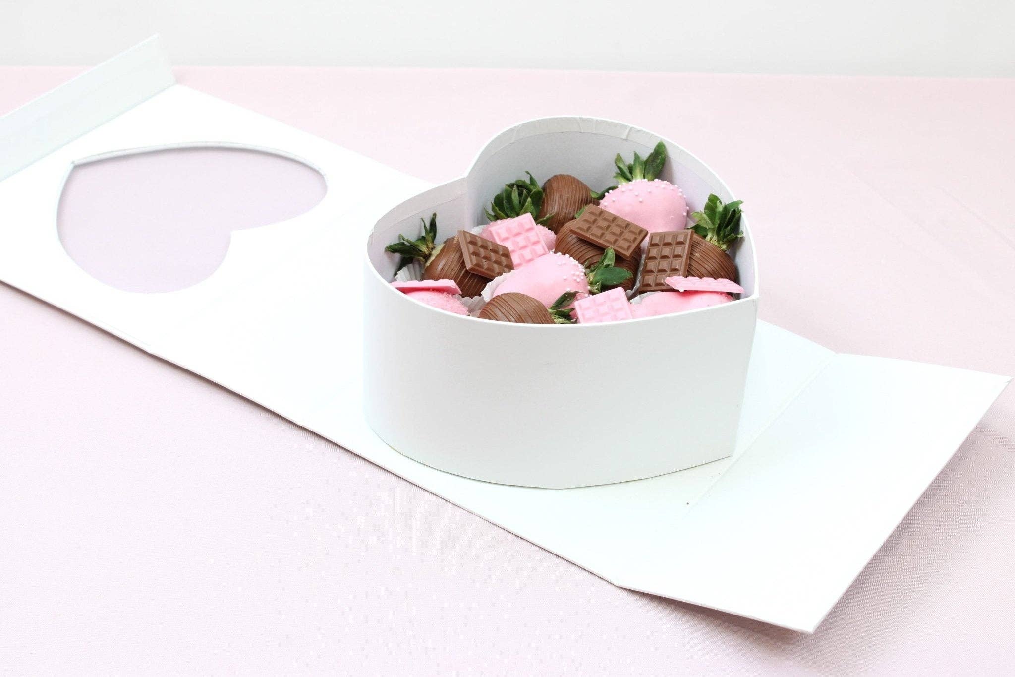 Elegant Design Supply - Wholesale Gift Box - Square Magentic Heart Flower Gift Box7