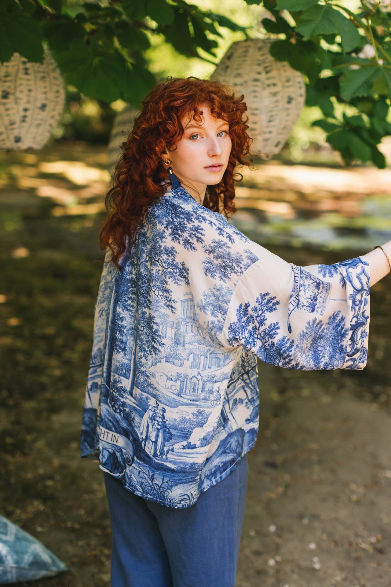 Market of Stars (USA) - Wholesale Kimono - Women's - Let The Light In Pixie Duster Cropped Kimono w/ Delft Print2