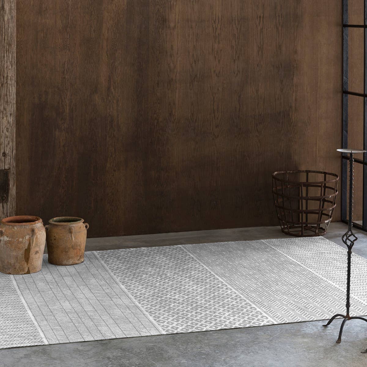 grey Decorative carpet NILO for wholesale on Faire1