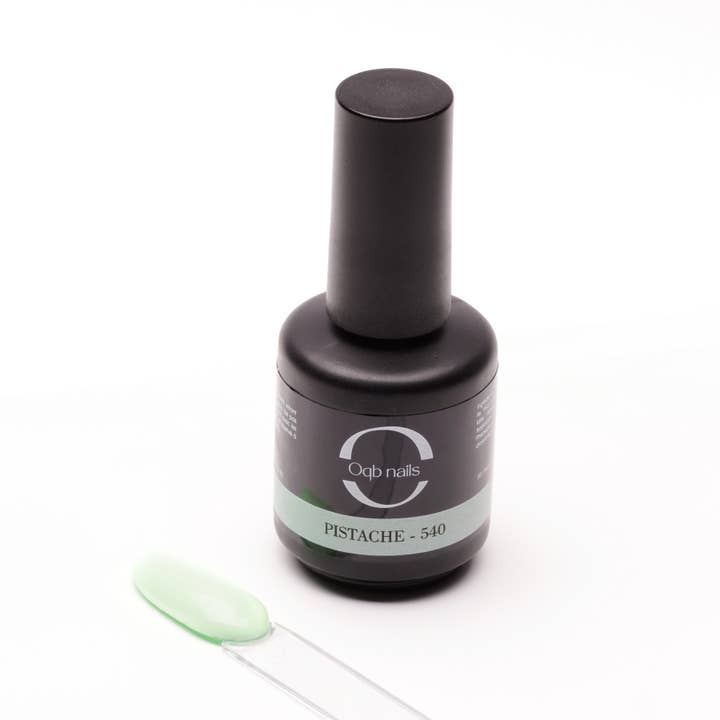 SEMI-PERMANENT NAIL POLISH for wholesale by OULALAQUELLEBEAUTE