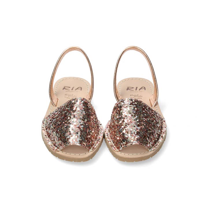 Klassieke Minorcaanse sandaal voor dames in roze glitter voor wholesale door Ria Menorca