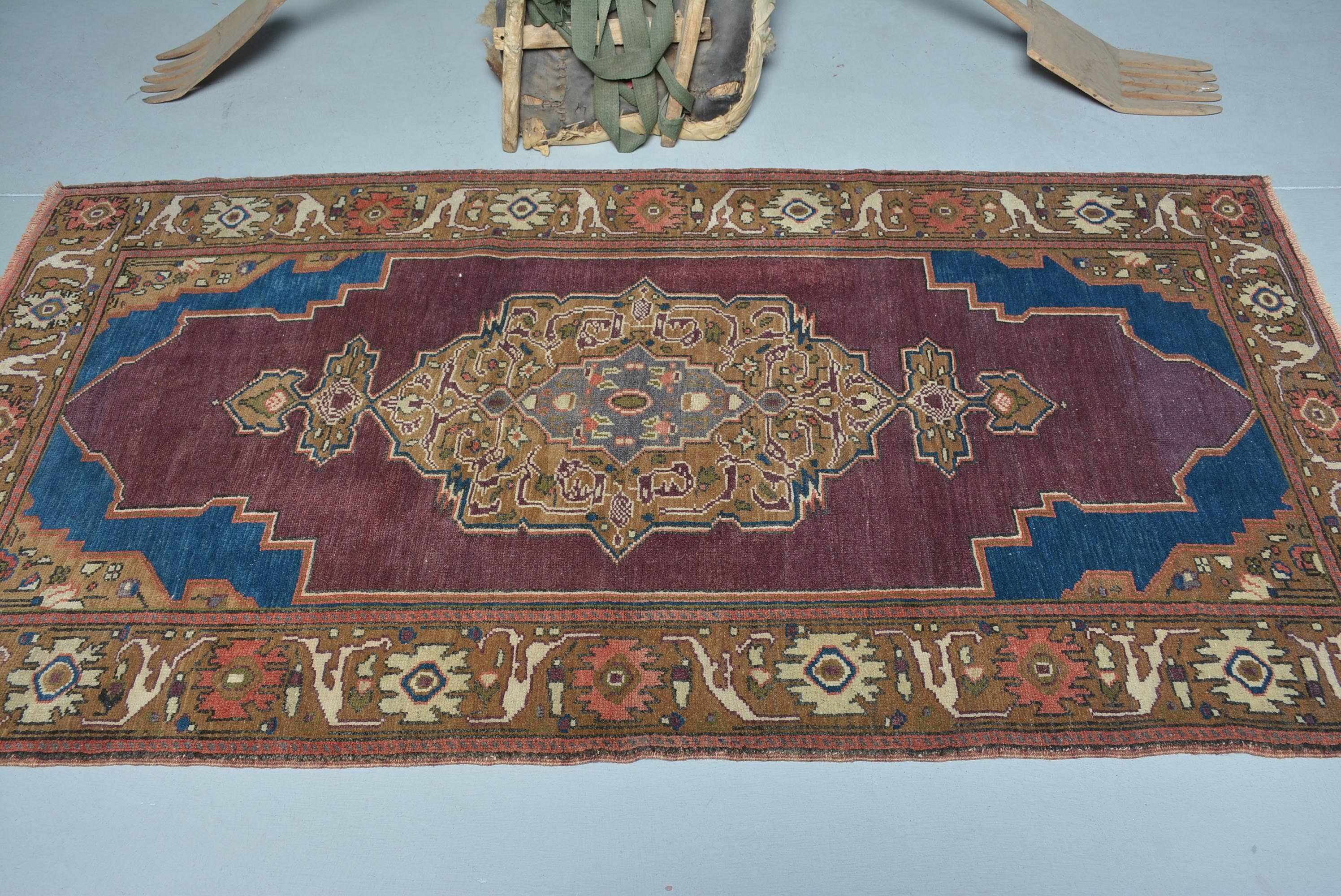 The Loom Wholesale - Wholesale Runner Rug - Vintage Burgundy Geometric Wool Rug2