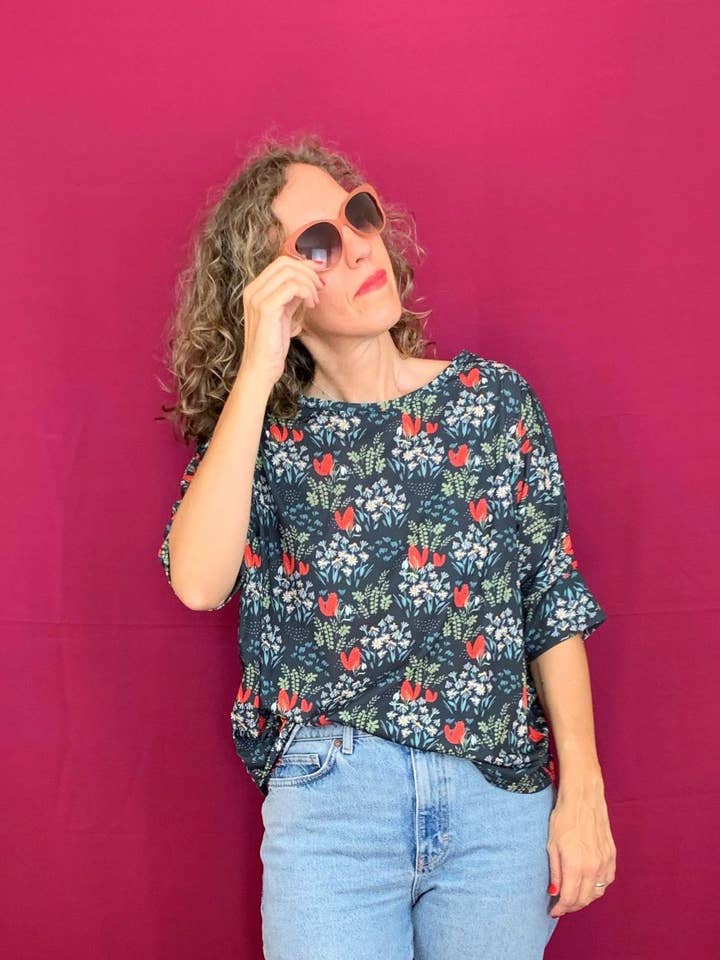 Bond T-shirt - Print Felinus for wholesale by La Compiano