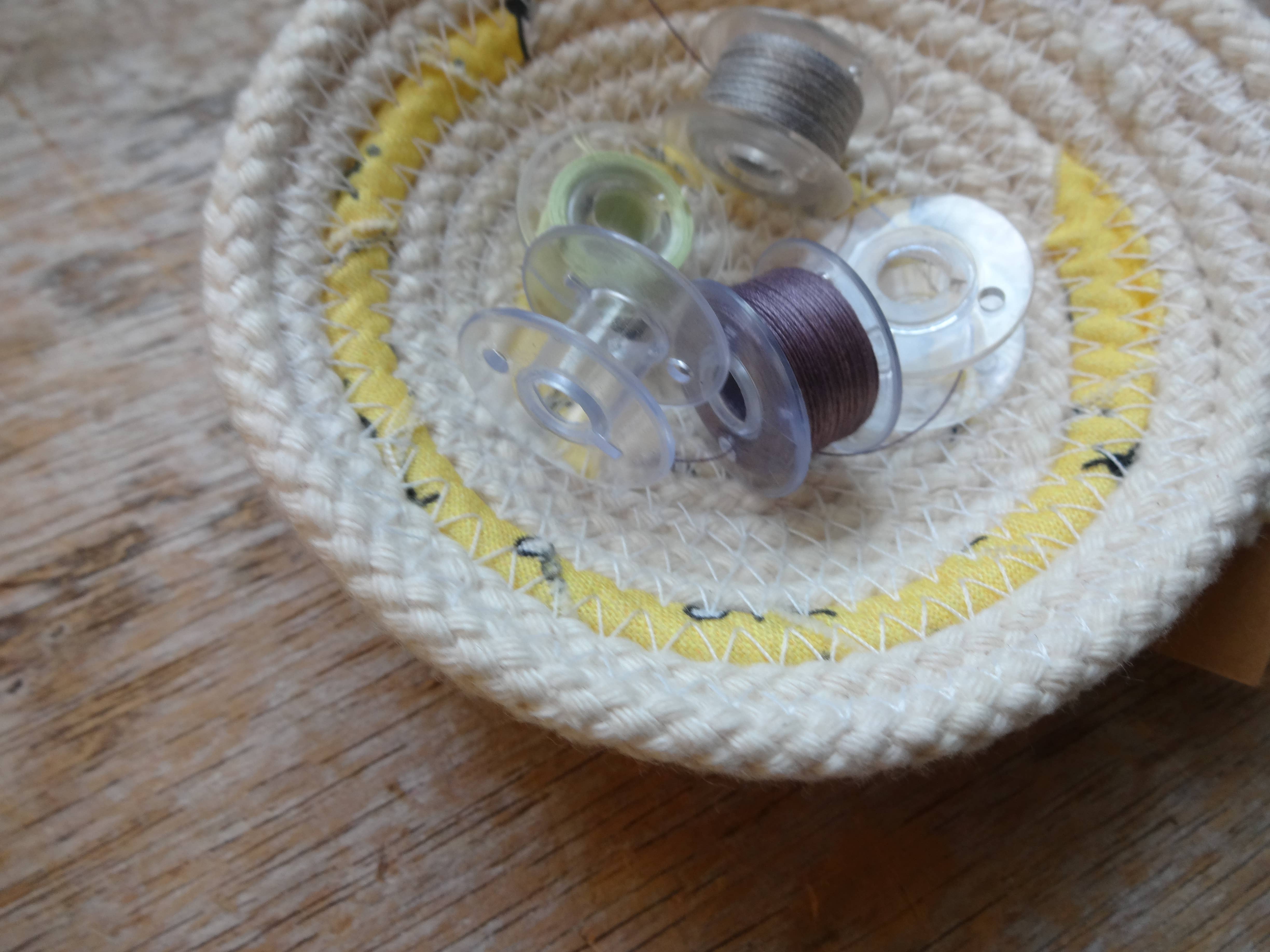 The Foxes Tail - Wholesale Decorative Plate/Dish/Bowl - Fabric Wrapped Cotton Rope Bowl: Small18