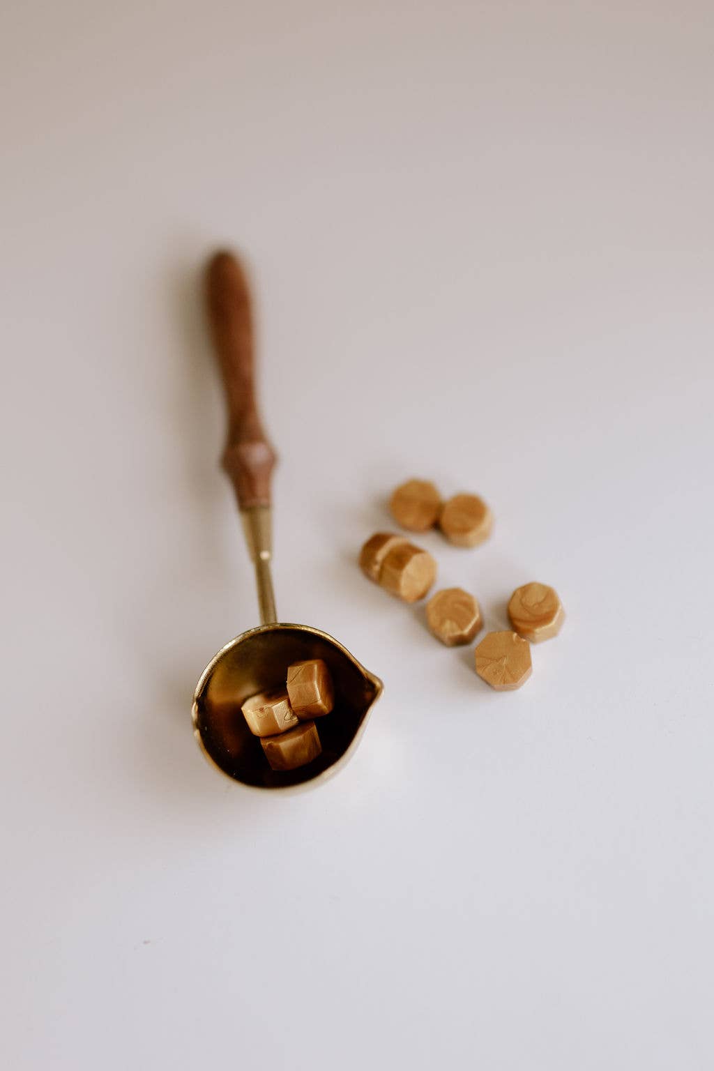 Pietà Paperie - Wholesale Sealing Wax - DIY Wax Seal Making Starter Kit with Spoon3