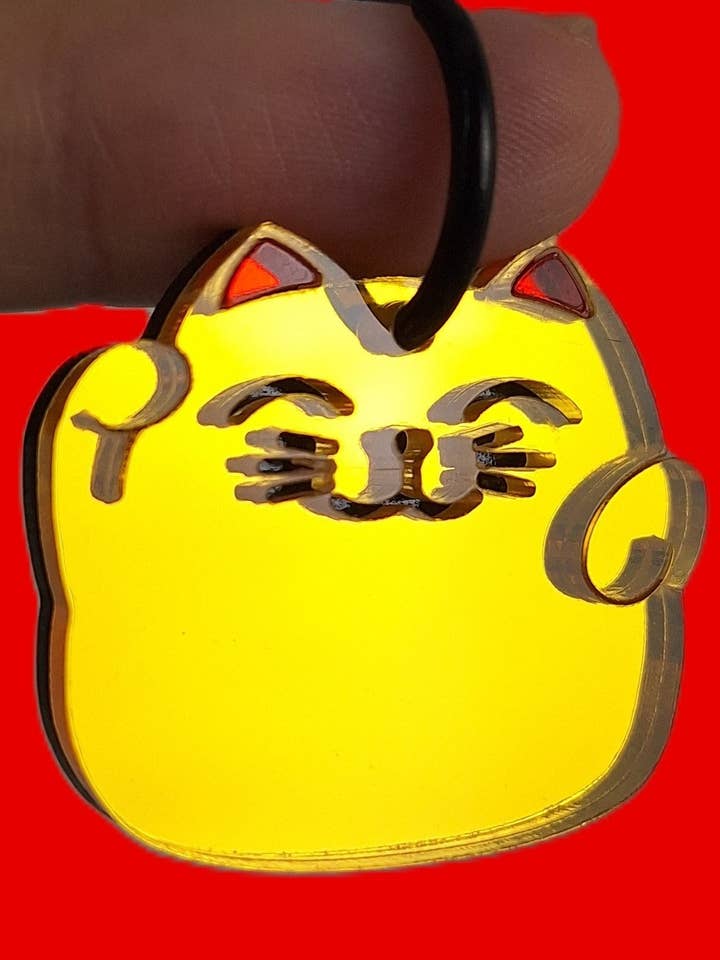 Maneki Neko örhängen för wholesale av LadyRockCreaciones