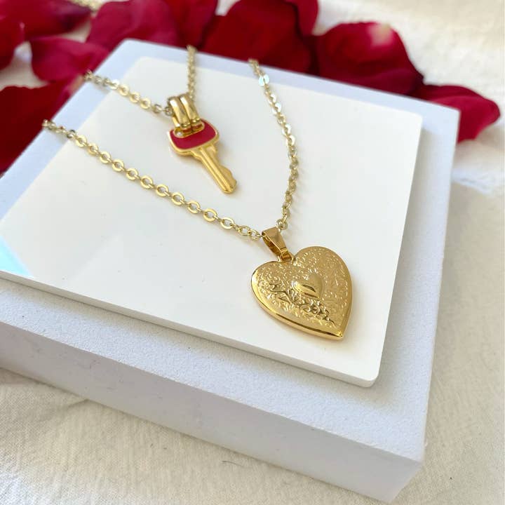 Christina Christi – Großhandel Kette mit Anhänger/Charm – Gold Key Halskette, Gold Herz Halskette, handgemachte Schichten