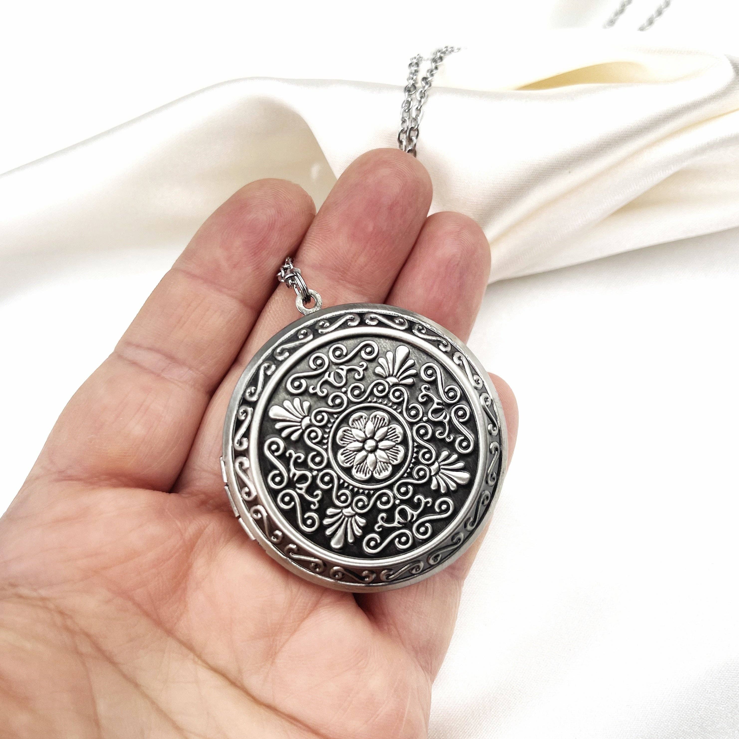 MadamLili - Wholesale Halskettinghanger - GEPERSONALISEERDE FOTOMEDAILLON KETTING MET FOTOSERVICE9