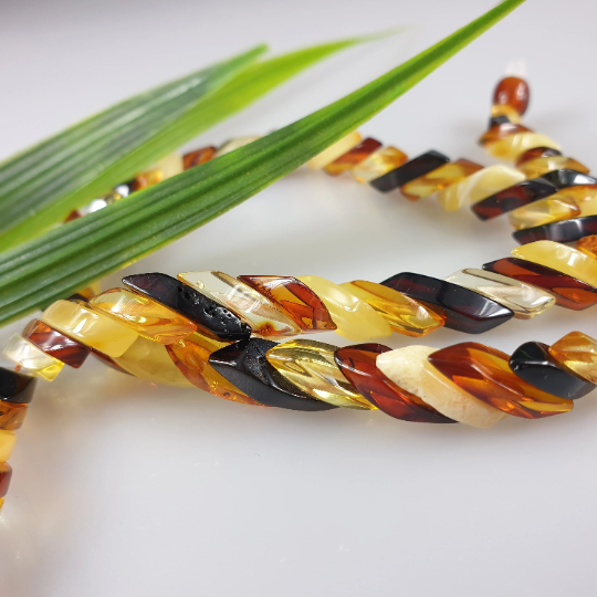 AmberLithuania - Venta al por mayor Collares de cuentas/perlas - Collar de ámbar Collar de piedras preciosas de ámbar báltico real para adulto7