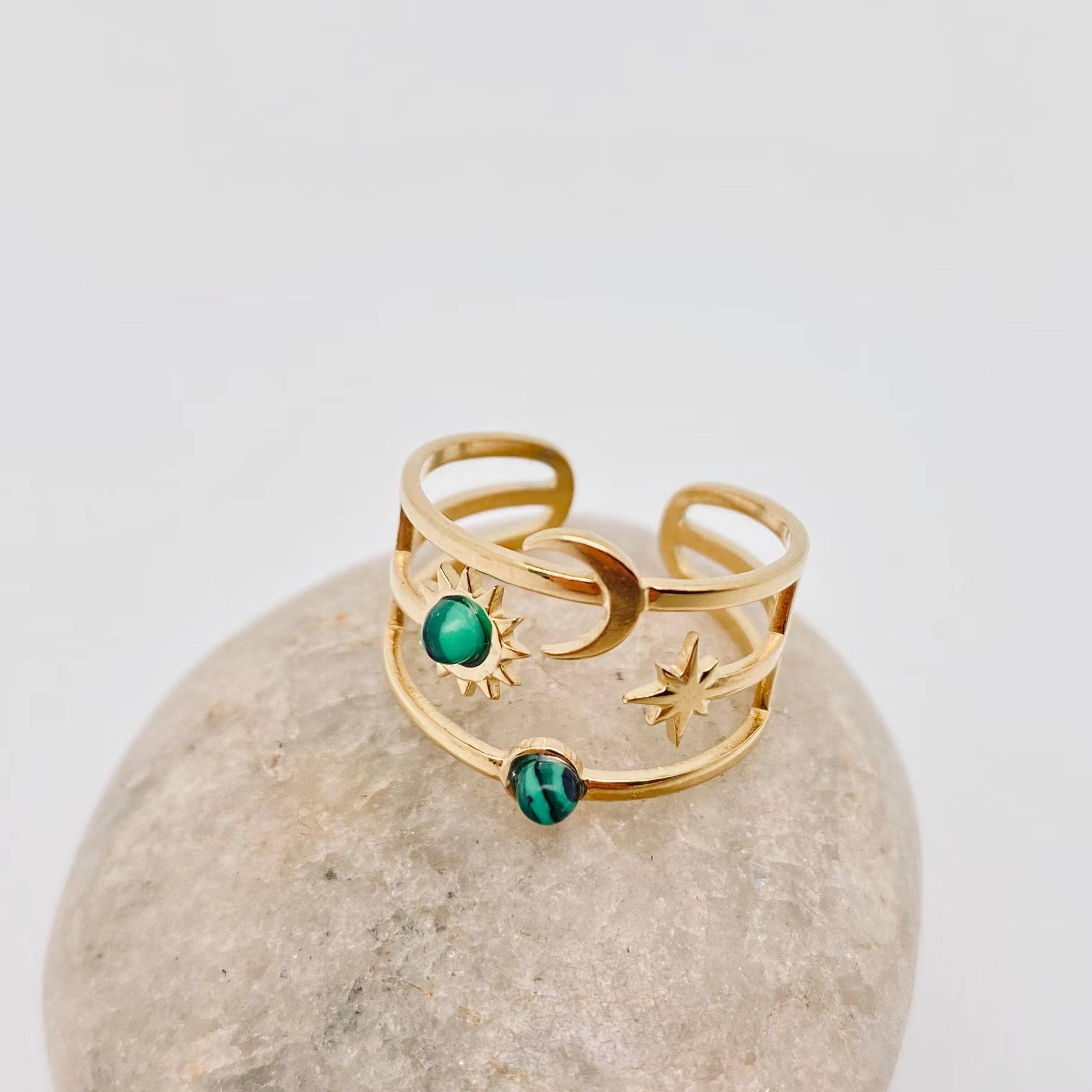 Mio Queena - Wholesale Single Stone/Solitaire Ring - Stainless Steel Inlaid  Stone Gold-plated Rings - FGS/CS3