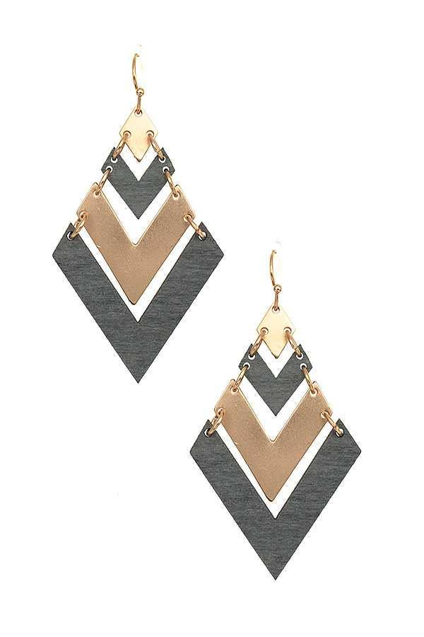 anbfashion – Brincos de argola por atacado – BRINCO PENDENTE CHEVRON LINK 5452