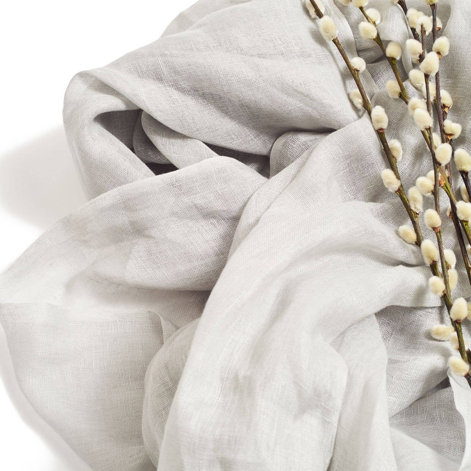 Variously – wholesale Halsduk - Dam – Pebble Soft Grey Handloom Modern Artisanal Linnehalsduk1