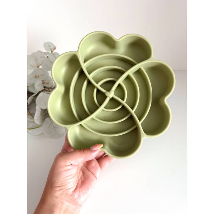 Doggotique - Wholesale Pet Bowl - Cat/Dog - Bloom Slow Bowl, dog feeding bowl, pet feeding mat1
