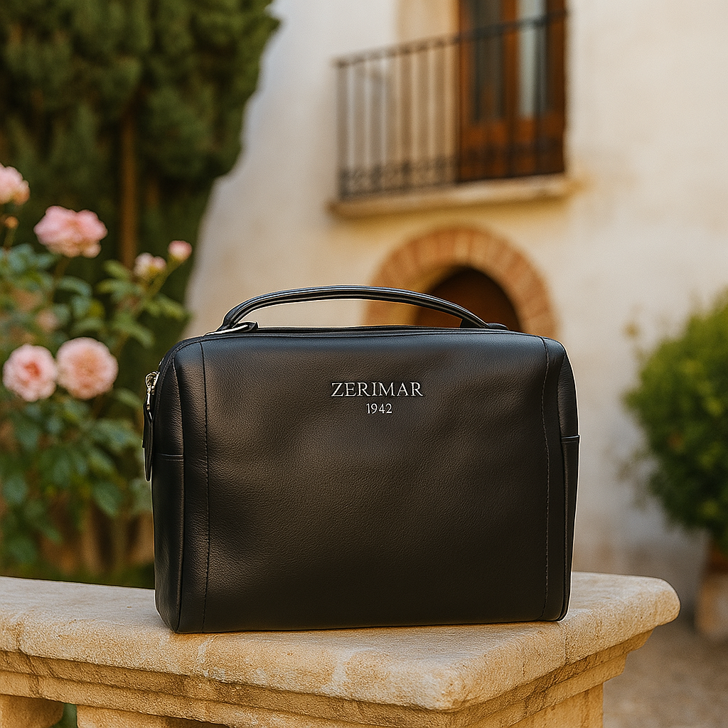 Zerimar 1942 - Wholesale Shoulder Bag - Women's - Zerimar Bolso Bandolera 100% Piel Medidas: 18x11x225