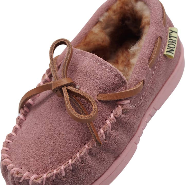 Pantoufles roses NORTY Tod pour filles de 6 à 10 ans 16955 Prepack pour la vente par The Norty Brand