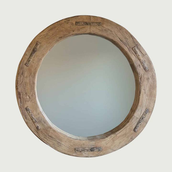 Miroir de roue récupéré blanchi 1 pour la vente par Project Kalaa
