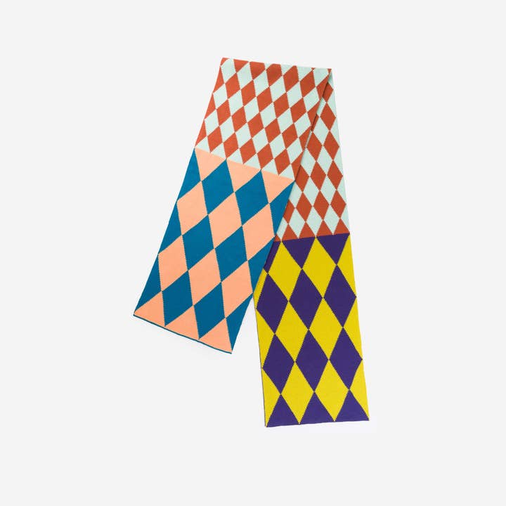 VERLOOP | knits - Wholesale Scarf - Women's - Harlequin Big Knit Scarf3