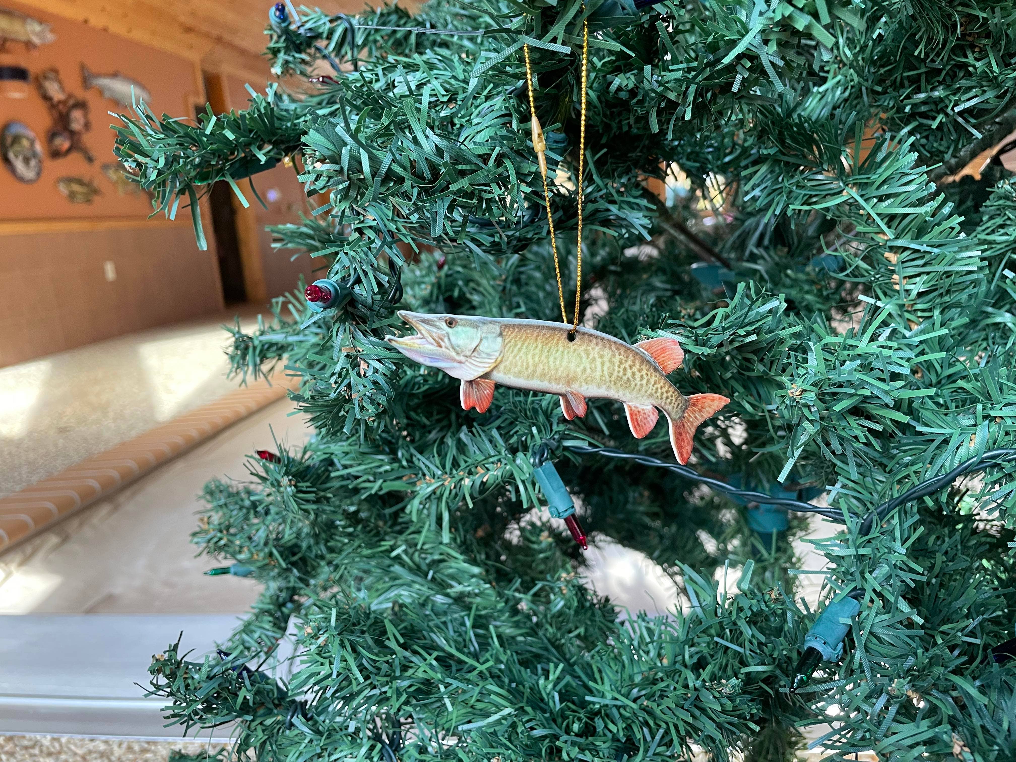 Reelistic Replicas - Wholesale Ornament - Musky Fish Ornament, Realistic Christmas Fishing Ornaments1