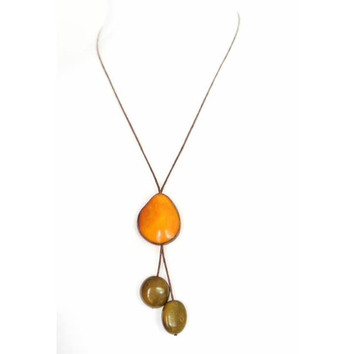 Tagua & Co – wholesale Pendant/charm necklace – Trio Pendant6