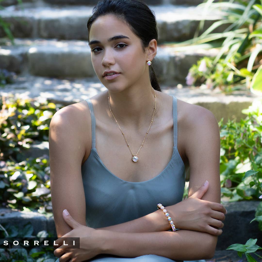 Vibrant Cushion-Cut Pendant Necklace - NDS50BGCAB for wholesale on Faire1