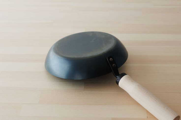 Japacolle — Japan Collections | See Latest News in "About" - Vendita all'ingrosso Stoviglie in ghisa - KAMOSHIKA Padella in ghisa 14