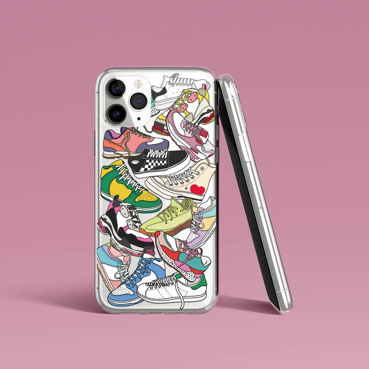 Étui pour iPhone Sneakers pour la vente par Talk and Tell