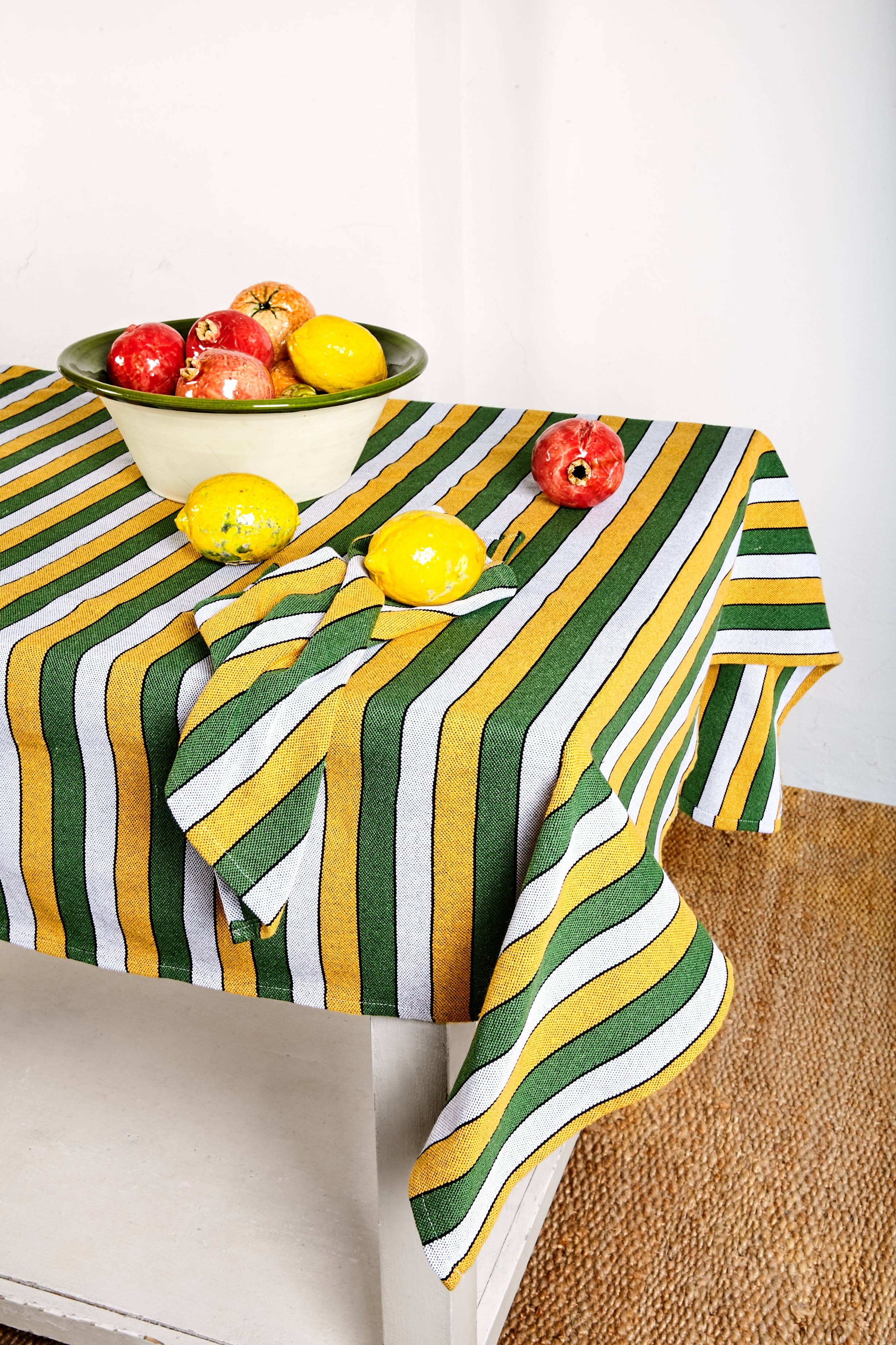 Eturel Madrid - Wholesale Decorative Tabletop Object - Glazed ceramic replica lemon7