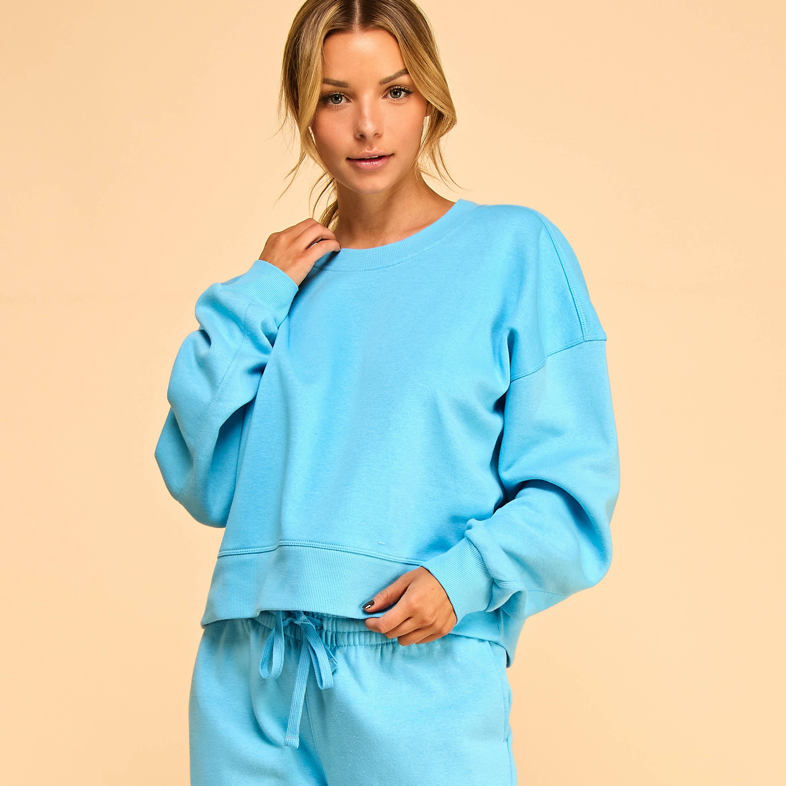 FREEZIA - Vente Sweat-shirt – femme - SWEAT-SHIRT COURT À COL ROND EN MOLLETON ULTRA DOUX-FZ000729