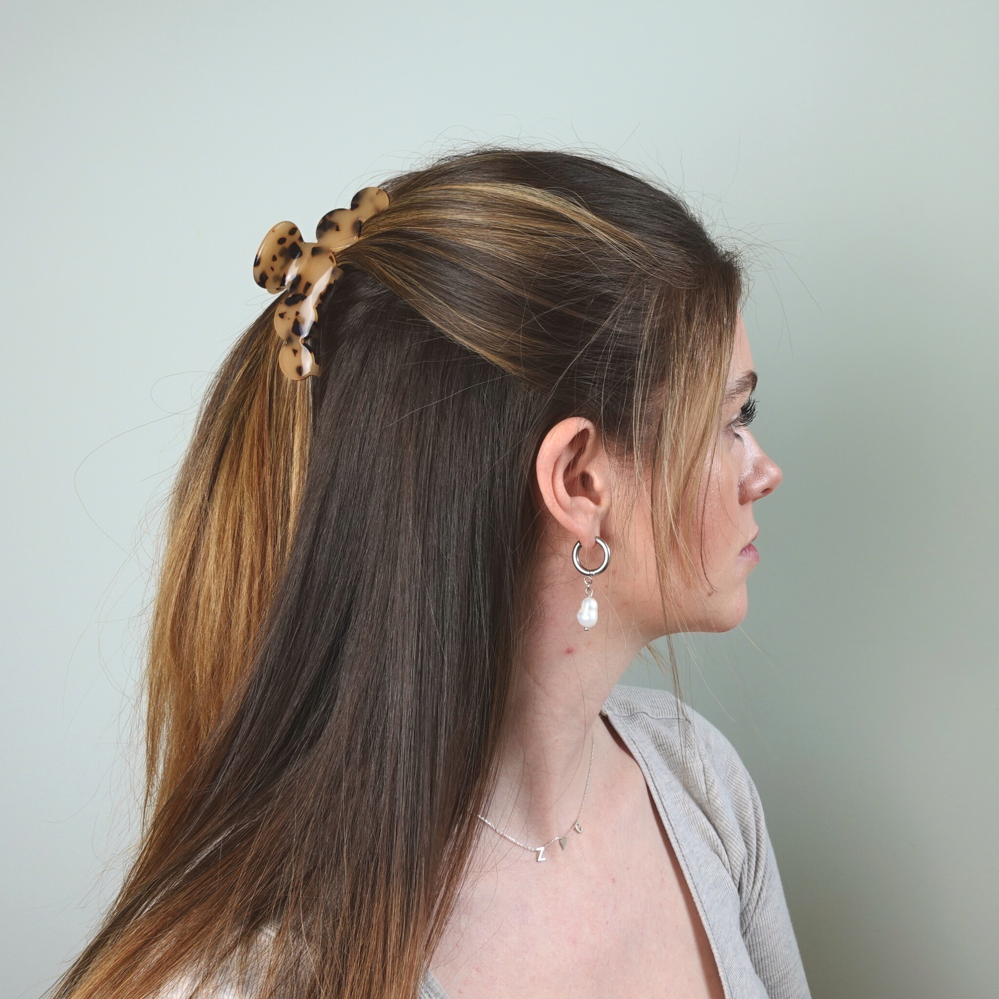 Love Attack - Wholesale Hair Clip - Women's - Nefeli Cellulose Acetate Minimalist Cloud Hair Claw Clips8