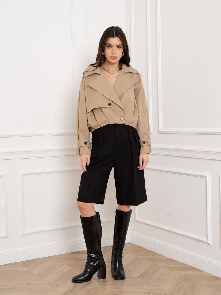 Strukturierter kurzer Trenchcoat für den Großhandel von Attentif Paris