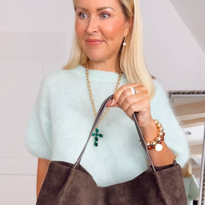 Bag Vvaid and other Purchase Wholesale haidhofer senf. Free Returns & Net 60 Terms on Faire trending on Faire.