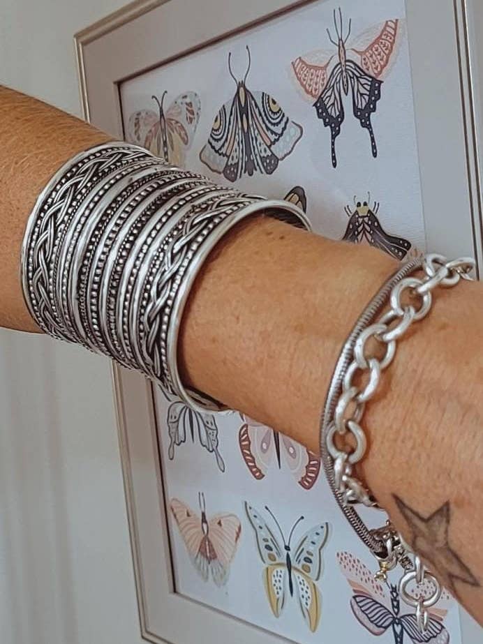 Pulsera de puño de plata / Joyería detallada / Pieza llamativa / Estilo étnico / Joyería bohemia / Boho chic / Ideas de regalo únicas para venta al por mayor de Laboheme