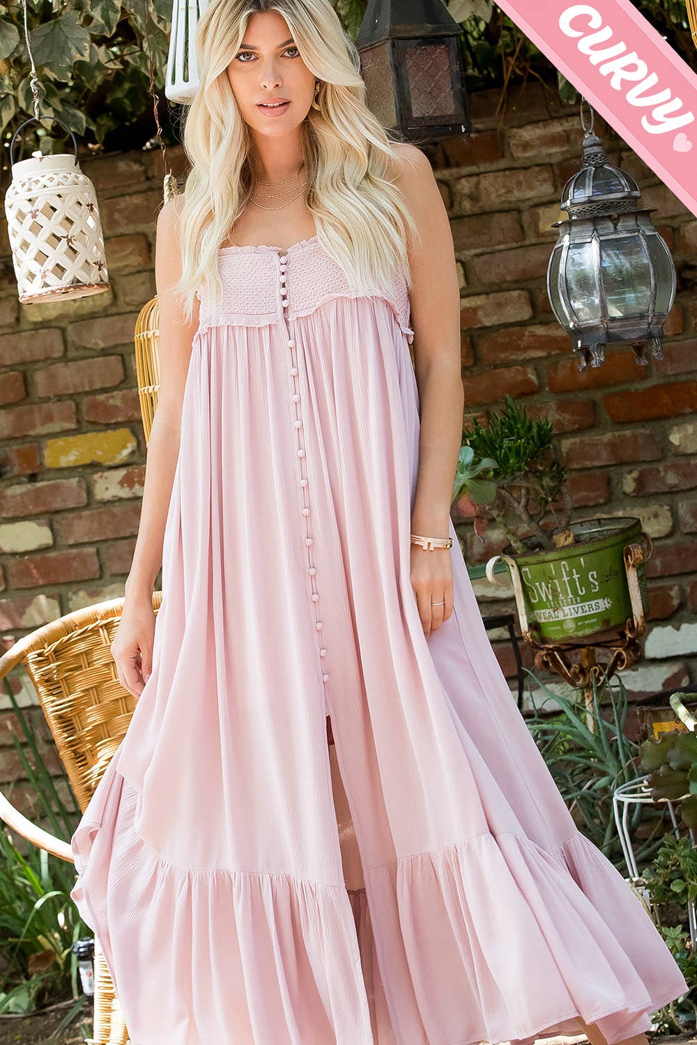 Sweet Lovely by Jen – Großhandel Kleid – Damen – MAXIKLEID AUS SEIDE MIT GESMOKTEM BUTTON-DOWN IN ÜBERGRÖSSE4