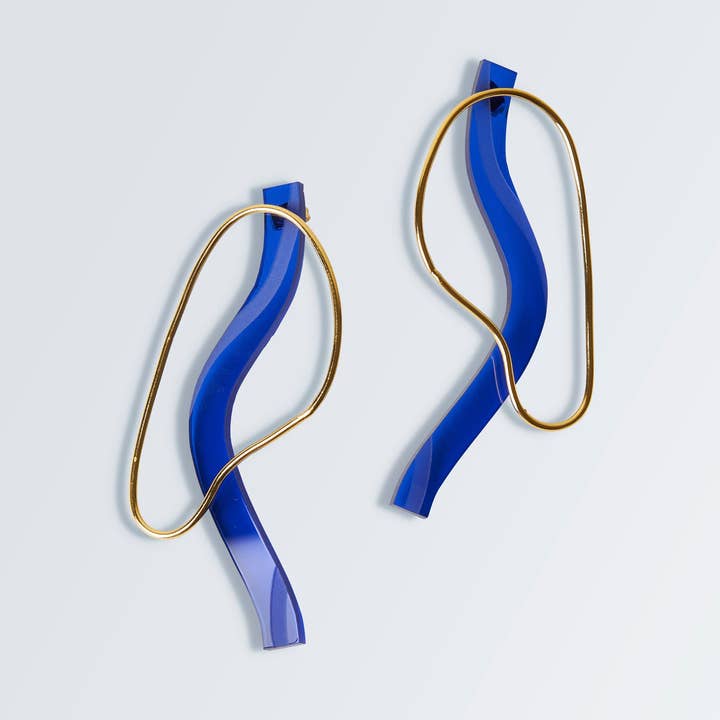 La Pi Earrings and other Purchase Wholesale vendita piante di lavanda. Free Returns & Net 60 Terms on Faire trending on Faire.