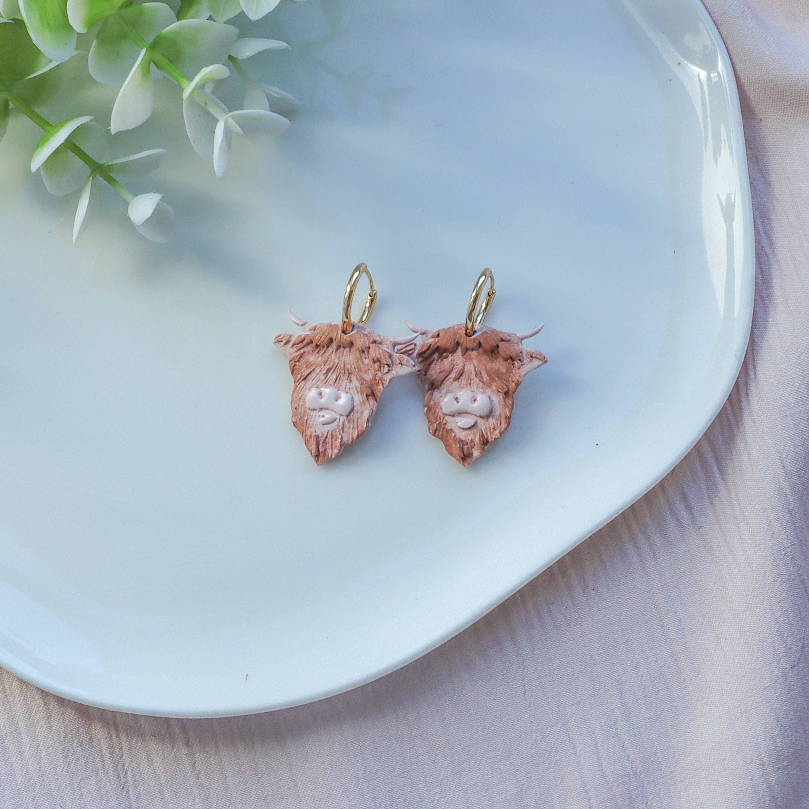 K's Craft House - Wholesale Hoop Earrings - Highland Cow Clay Hoop Earrings – Gold-Plated Huggie6