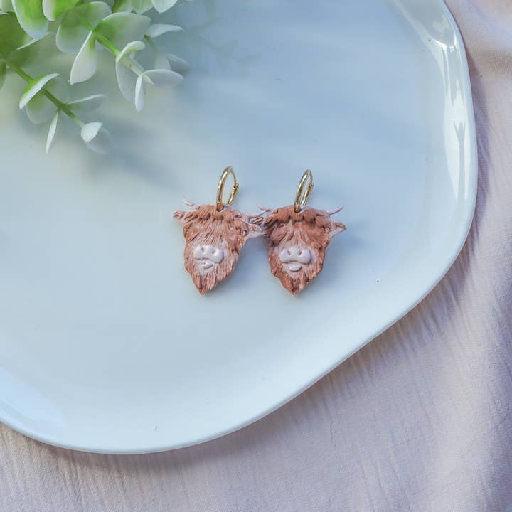 K's Craft House - Wholesale Hoop Earrings - Highland Cow Clay Hoop Earrings – Gold-Plated Huggie6