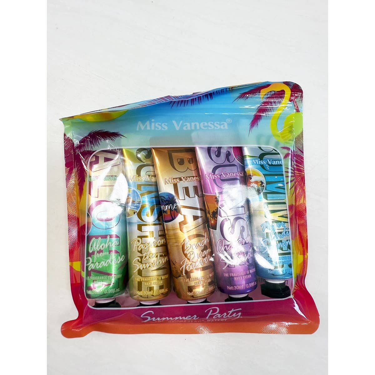 MIX COLOR The lightly textured Summery Hand Cream for wholesale on Faire2