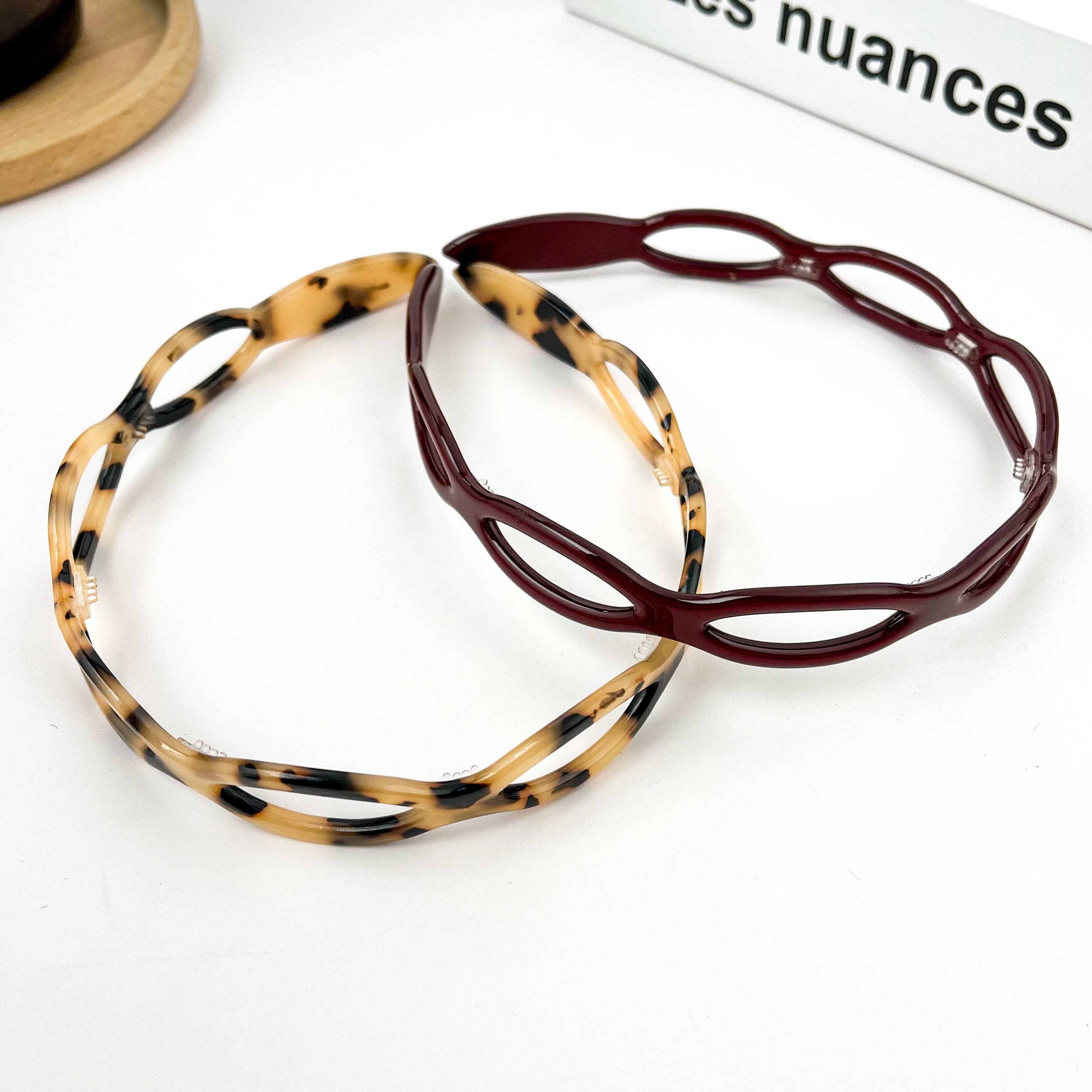 TheDivaSoap - Wholesale Fashion Headband - Women's - Round Hollow Chain Design Acetate Headband9