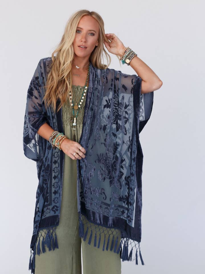 Three Bird Nest - Wholesale Kimono - Women's - Crushin' On You Velvet Kimono - Navy Blue